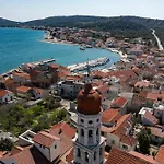Agora - * Betina (Sibenik-Knin)